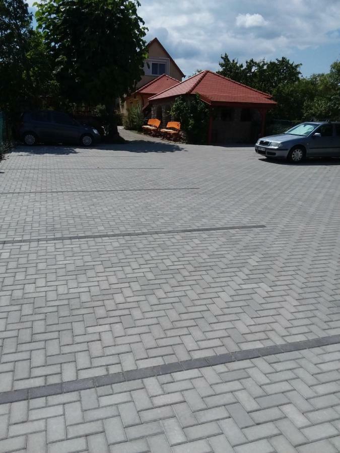 Szentesi Panzió Fertorakos Exterior foto